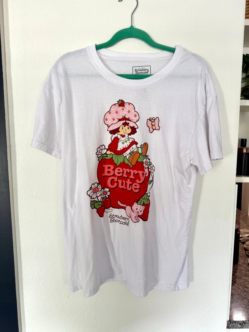 Strawberry Shortcake Berry Cute Graphic T Shirt White Size L Kawaii Y2K